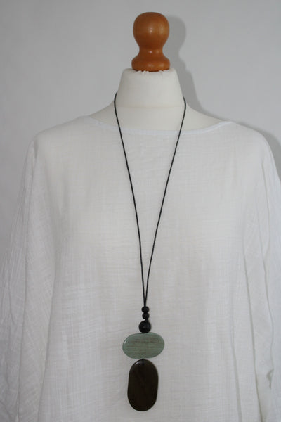 Lagenlook Long Wooden Necklace in Mint and Green