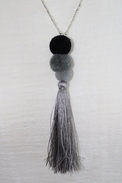 Lagenlook Short Pom Pom Pendant Necklace With Tassel in Grey